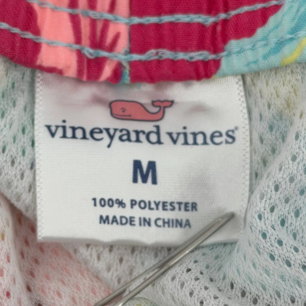 Vineyard Vines Mens Chappy Swim Trunks Hibiscus Hummingbird Pink Blue Medium